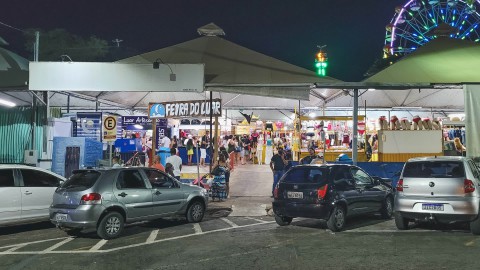 Feira ao ar livre de Caldas Novas