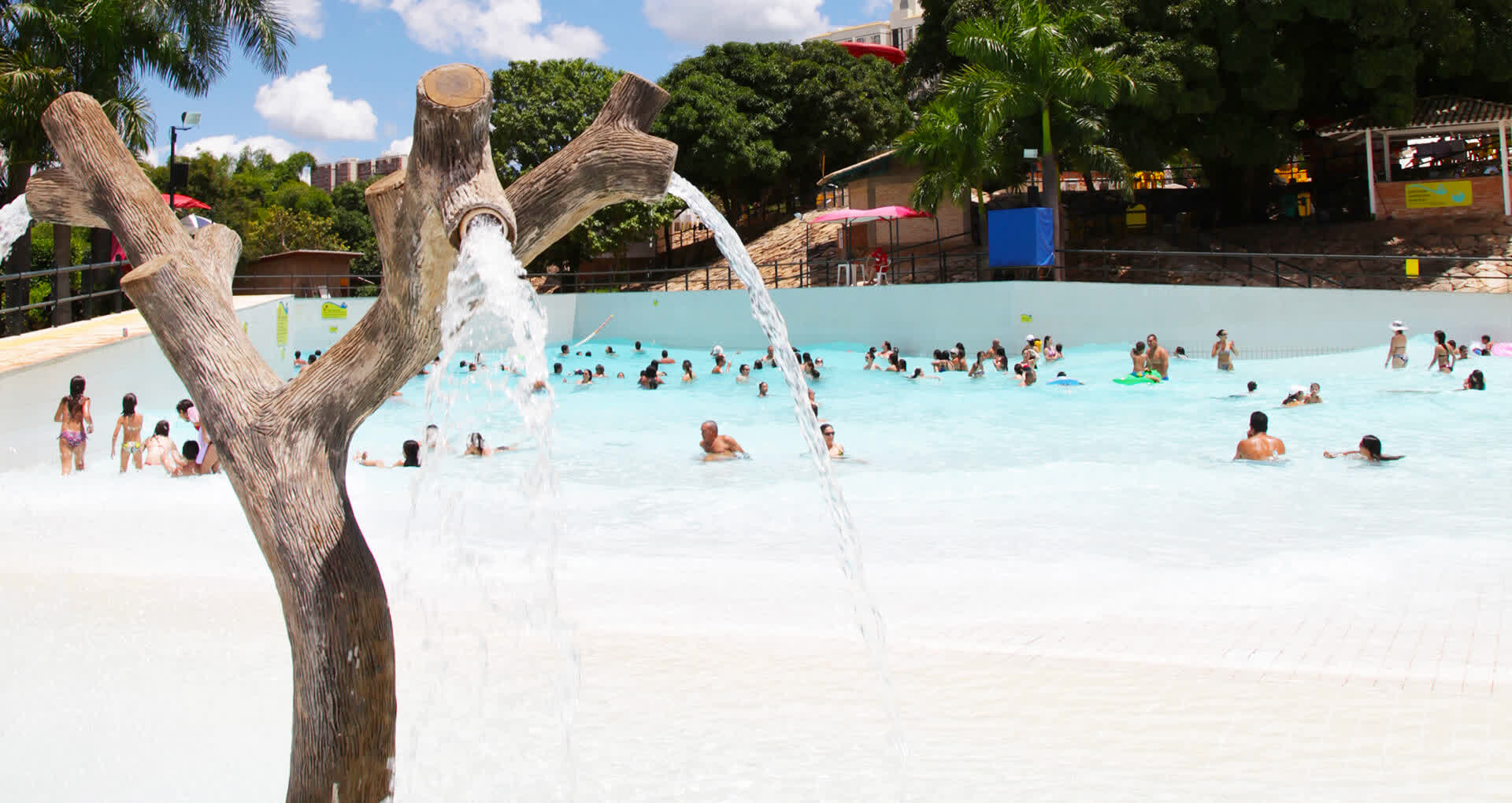 Conheça o diRoma Acqua Park em Caldas Novas